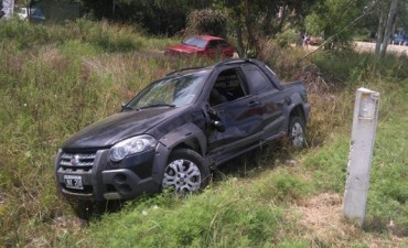 Otro accidente en la rotonda de La Pedrera