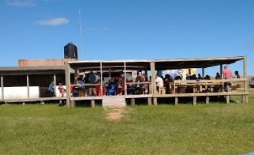 Encanto a la Laguna: música en vivo con un marco especial
