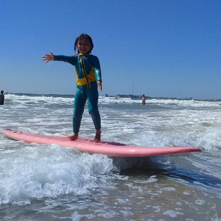 Campeonato de surf para niños