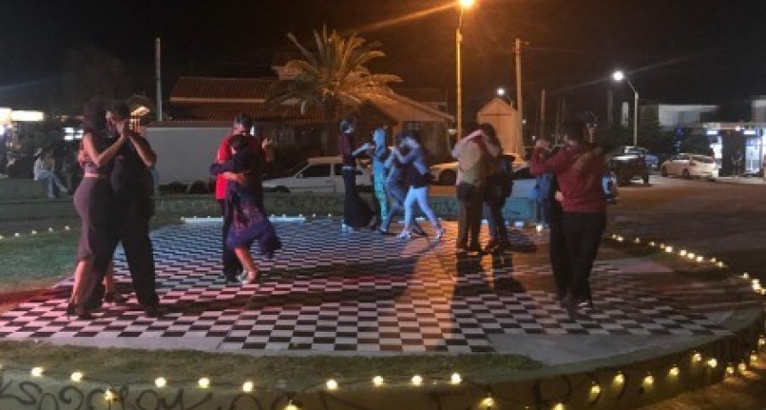 Milonga en la Solari: todos los sábados de enero y febrero en La Paloma