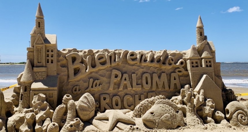 Encuentro Latinoamericano de Esculturas de Arena en La Paloma
