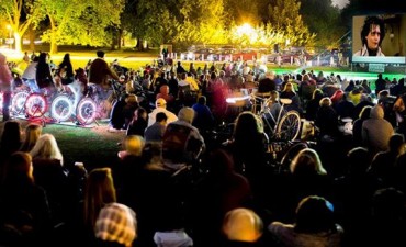 La Pedrera: esta noche, Cine a Pedal