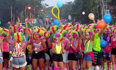 Aprontando el carnaval en La Pedrera