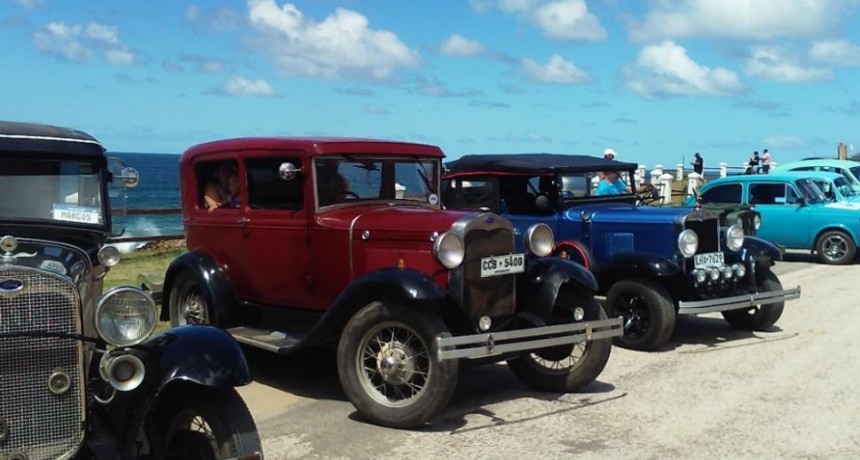 Encuentro de autos clásicos