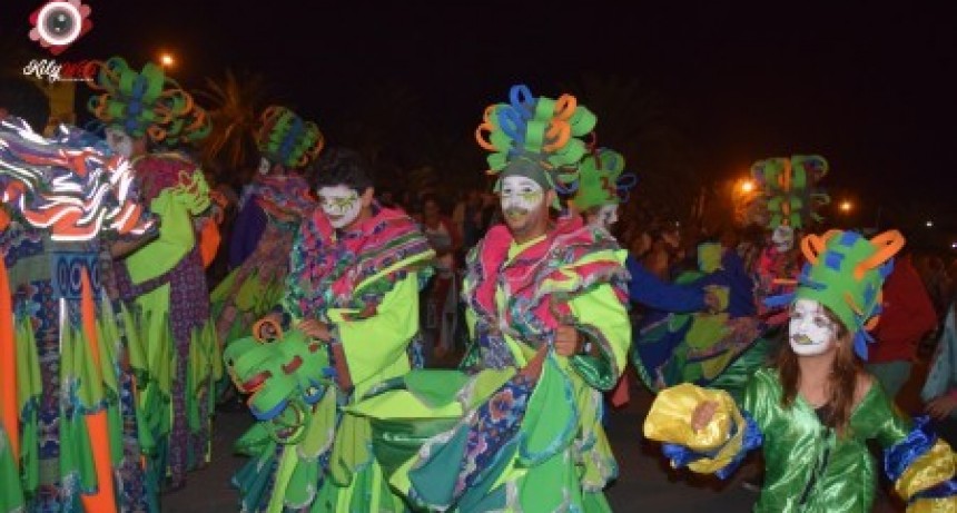 Desfile de carnaval en La Paloma