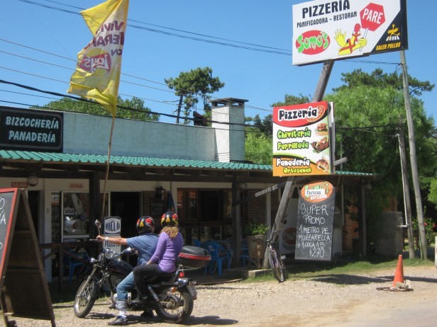 LA INTENDENCIA DEVOLVERÁ EL PAGO DE LAS TASAS A COMERCIANTES DE LOS BALNEARIOS