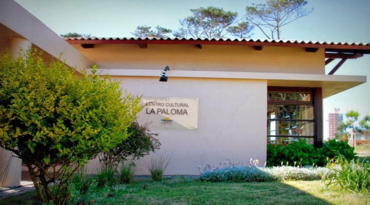 Muestras plásticas en el Centro Cultural La Paloma