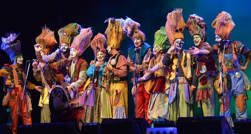 Continúan los festejos de carnaval 