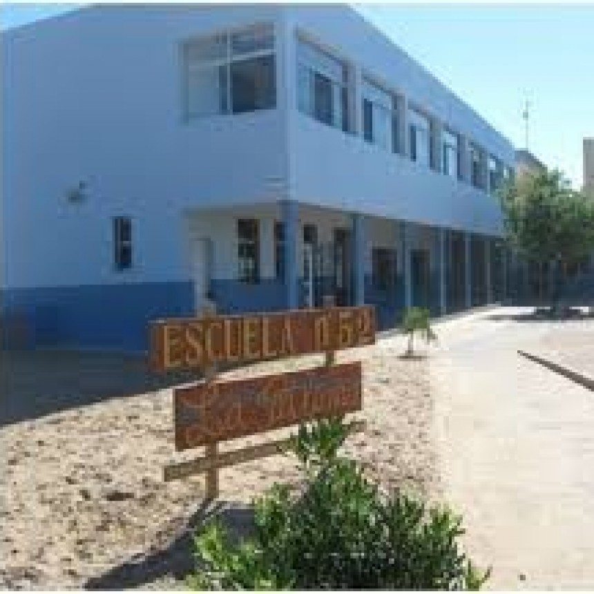 Suspenden por catorce días las clases en todo el país
