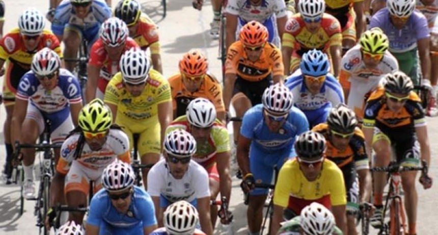 La vuelta ciclista llega a La Paloma