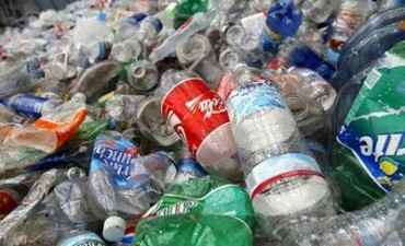 Se necesitan botellas de plástico