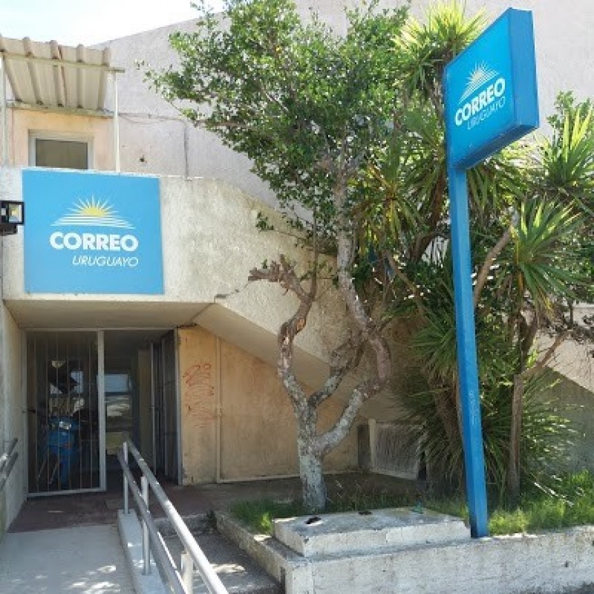 Robaron la caja fuerte del Correo en La Paloma