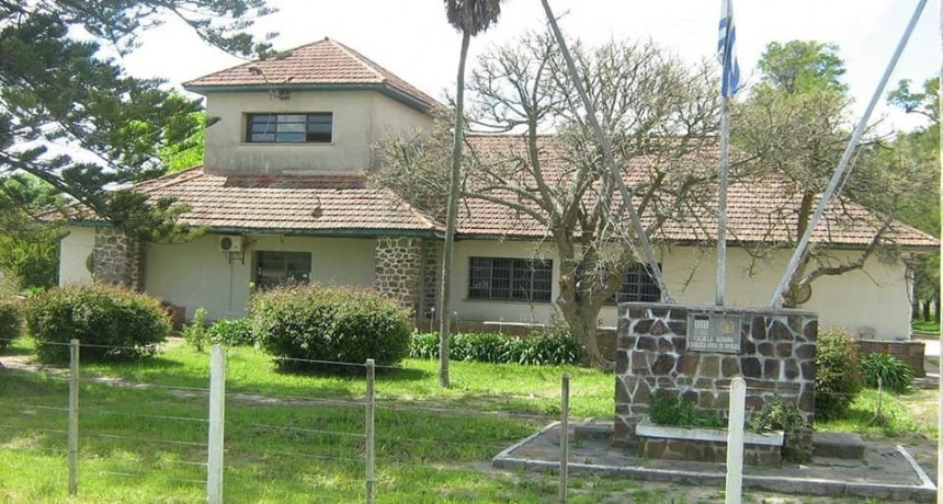 Cazuela de mondongo a beneficio de la Escuela Agraria