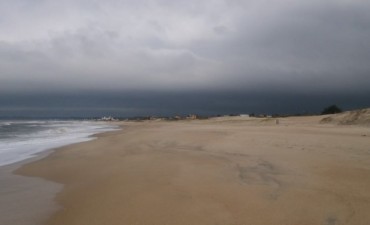 Atención Rocha: rige alerta naranja por lluvias copiosas y tormentas fuertes