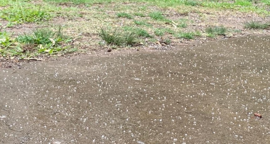 Chaparrón de graupel en La Paloma