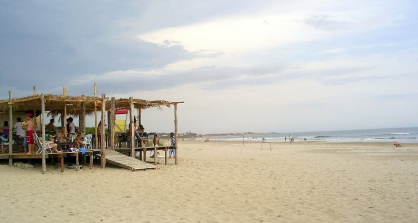Convocatoria a los concesionarios de kioscos de playa
