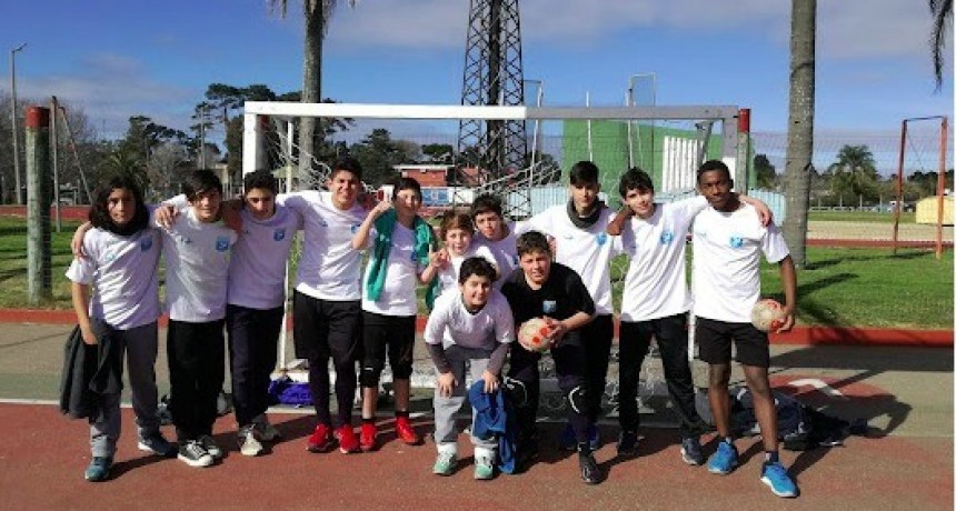 Alumnos del Liceo Cabo Santa María participarán de las competencias regionales de handball