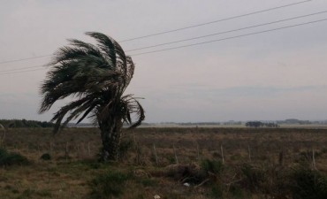 Mal clima: Inumet prevé lluvias además de viento y oleaje fuerte