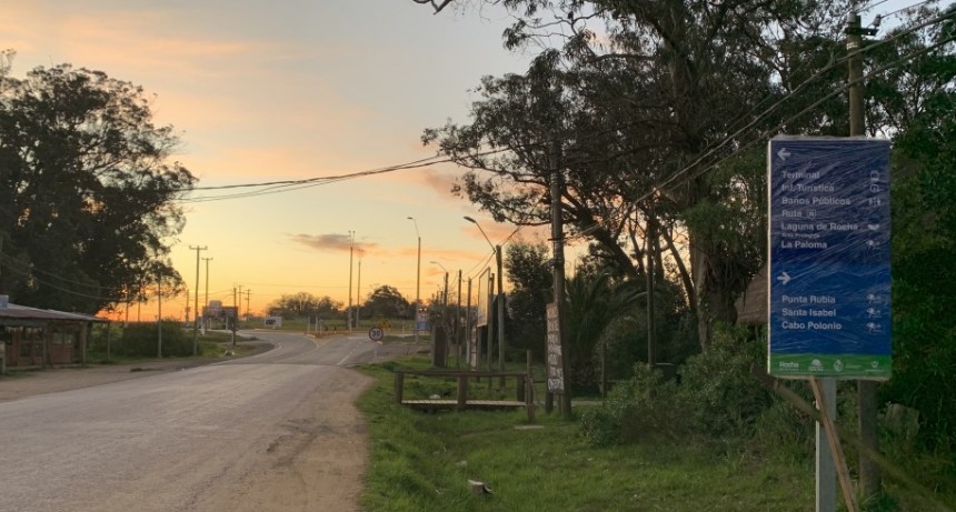 La Dirección de Turismo de Rocha colocó nueva cartelería informativa