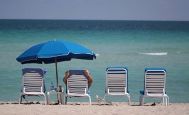Rocha: llamado para sillas, reposeras y sombrillas de playa