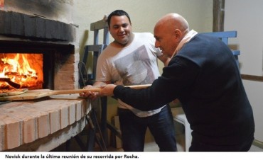 “No alcanza con armar una carpa, llegar con unos ministros, acariciar a un niño, subirse a un auto e irse.”