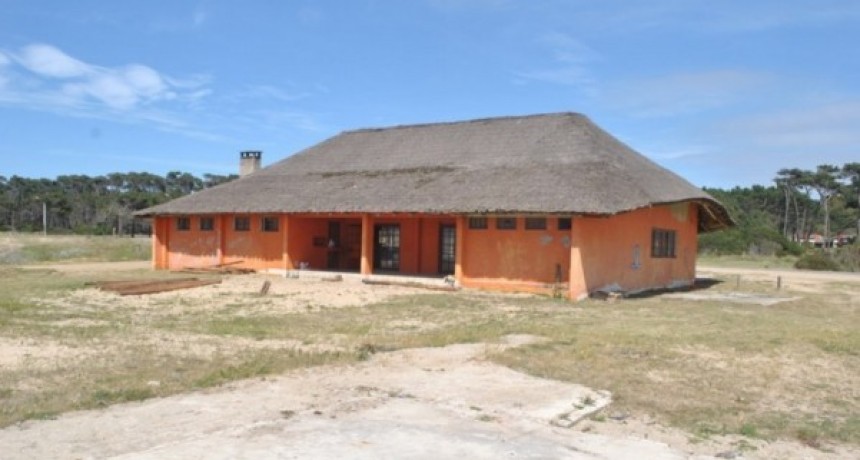 Licitan el ex Club de Pesca 