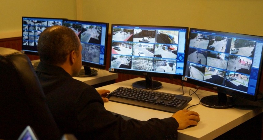 Intendencia financiará ingreso de Policías