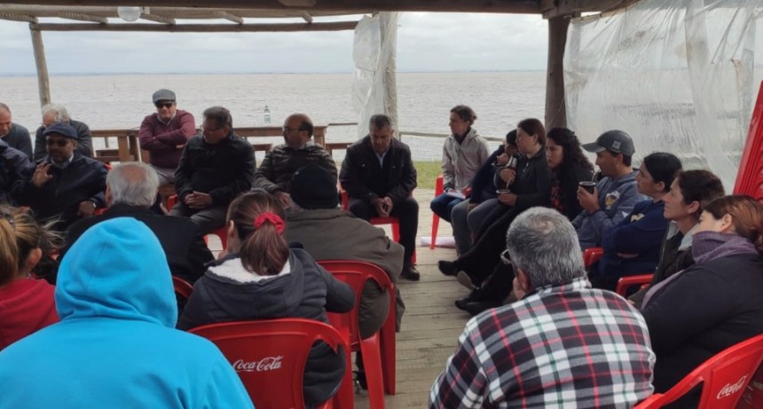 Avanza el acuerdo para que la Laguna de Rocha tenga luz eléctrica