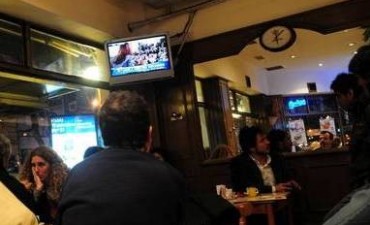 Centro Comercial de Rocha rechaza “impuesto al televisor”