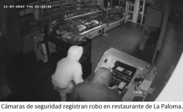 Entraron a robar y quedaron registrados por las cámaras del lugar