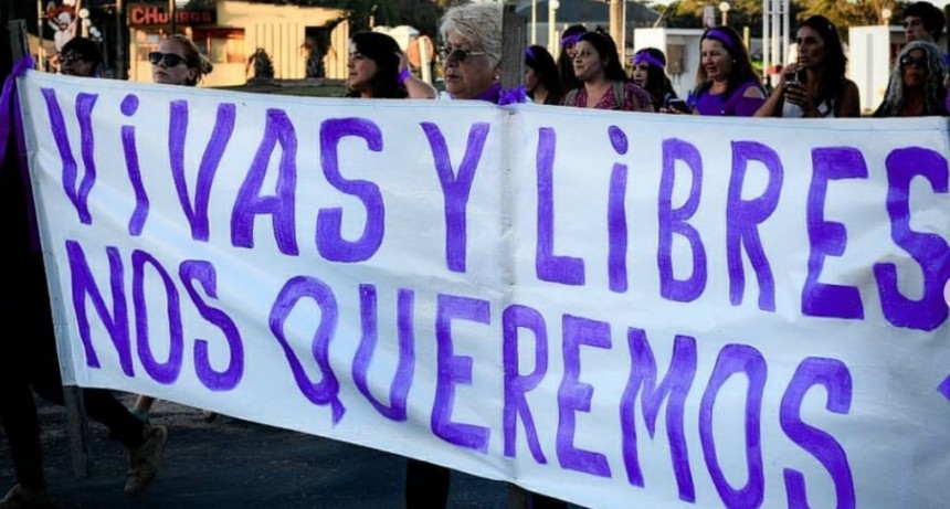 Concentración en La Paloma con motivo del Día Internacional de la Eliminación de la Violencia contra las Mujeres