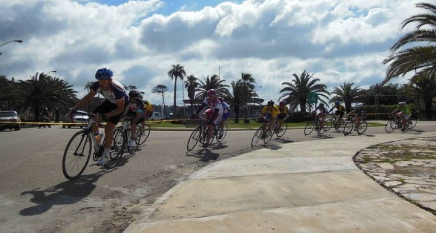 Fin de semana de ciclismo en La Paloma