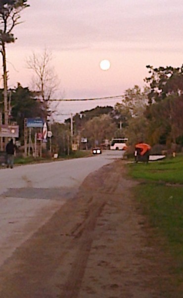 El fenómeno de la super luna se vio en nuestras costas